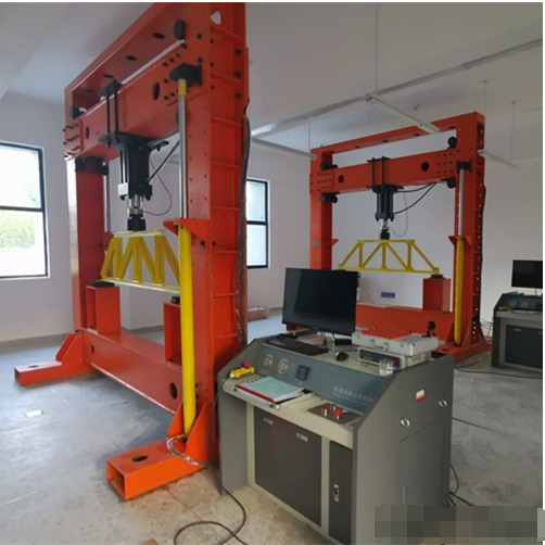 巖土災變水平加載模擬試驗系統.png